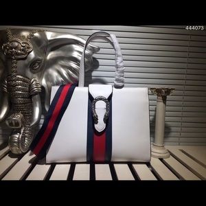 Women's leather clutch